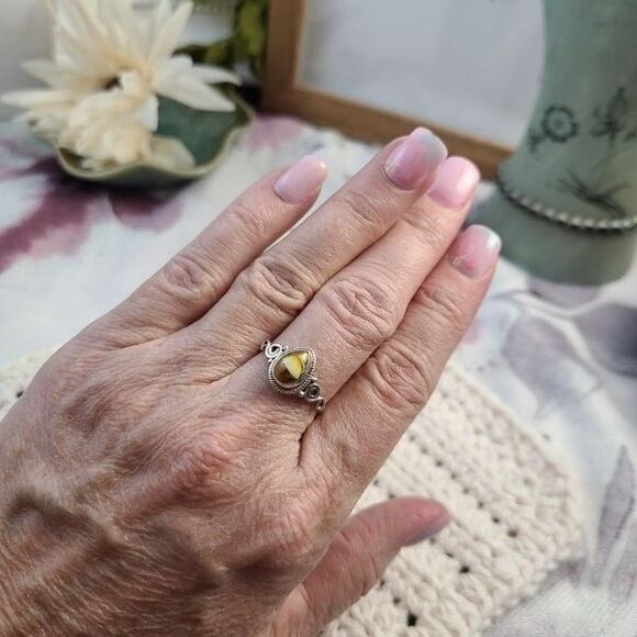 Honey Dahlia Torquoise Ring sz 7 Sterling Silver Gemstone Boho Statement Jewelry - Picture 4 of 6